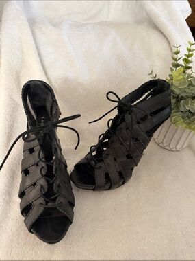 Chinese Laundry Black Lace-Up Peep Toe Heels